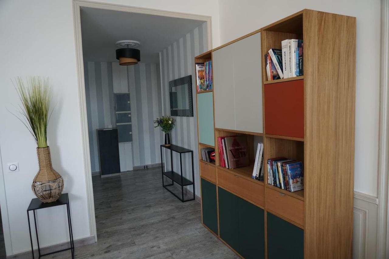 Un Trois Etoiles Entre La Rochelle Et Les Marais Poitevin Appartement